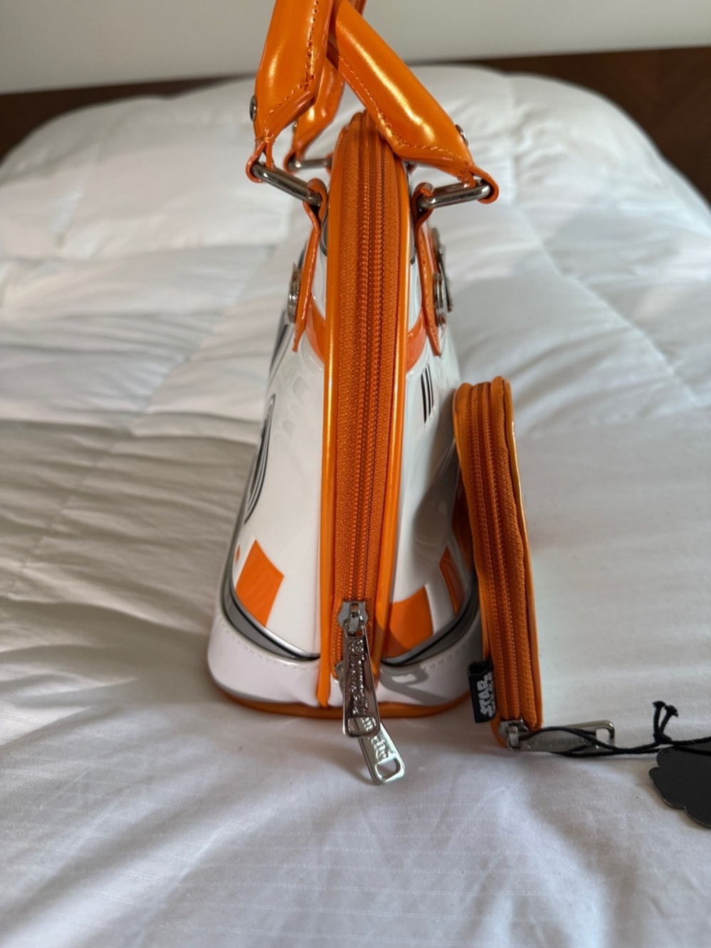 🔸RARE 2 Piece SET🔸Loungefly Star Wars BB-8 Dome Satchel & Matching Coin Purse - Picture 7 of 13
